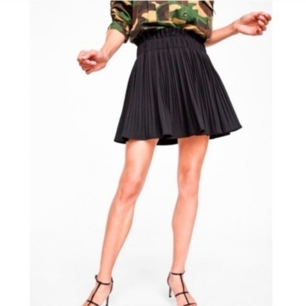 Zara Pleated Paper Bag Skort Skirt